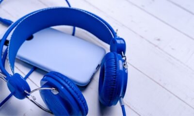 Echo in Blue